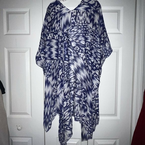 Michael Stars Ikat Print Ruana Wrap Shawl Womens One Size Blue/Wht Lightweight - Picture 2 of 4